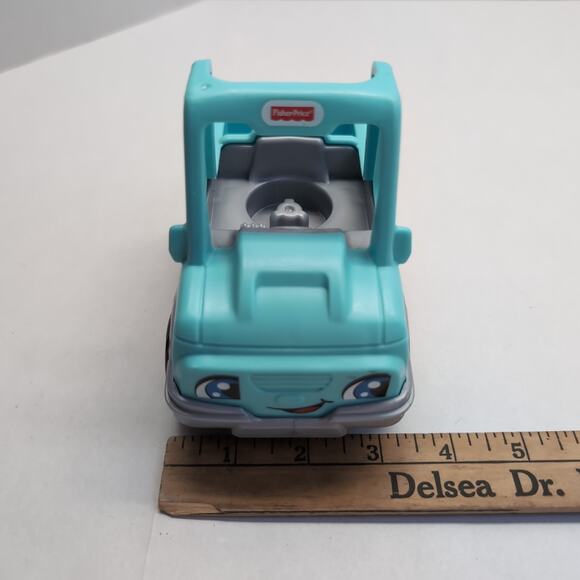 Fisher-Price Little People Help a Friend Blue Pick Up Truck 2017 Mattel - Picture 9 of 9